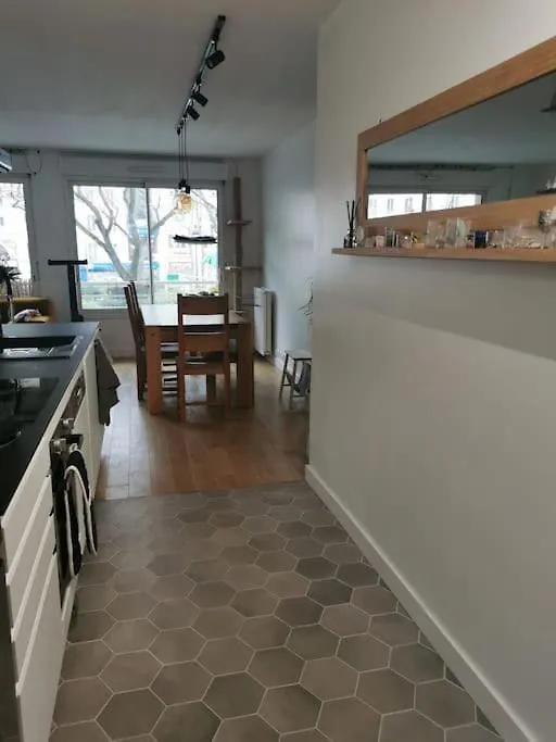 Apartment Superbe Appartement Calme A Republique Paris